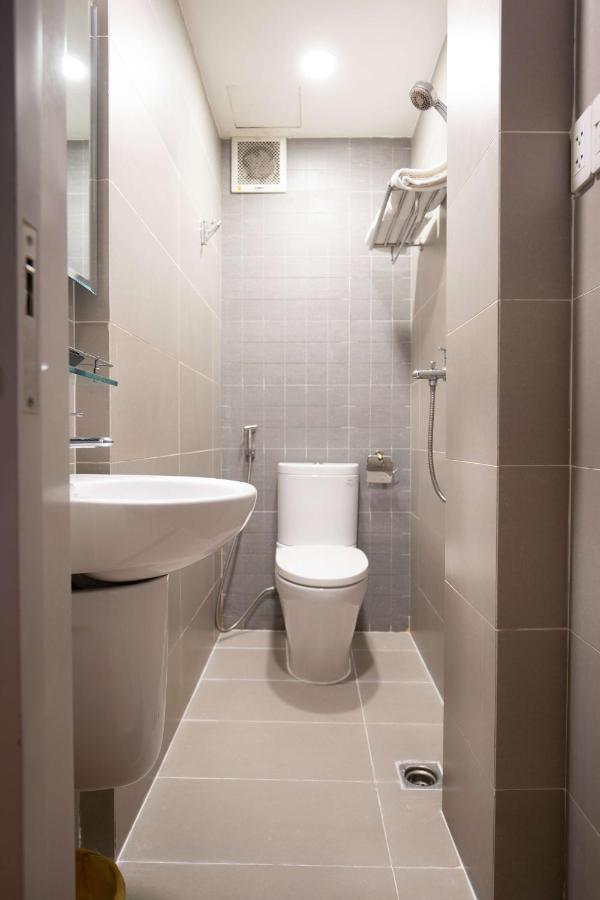Lá Hotel Q10 Thành Pho Ho Chí Minh Esterno foto